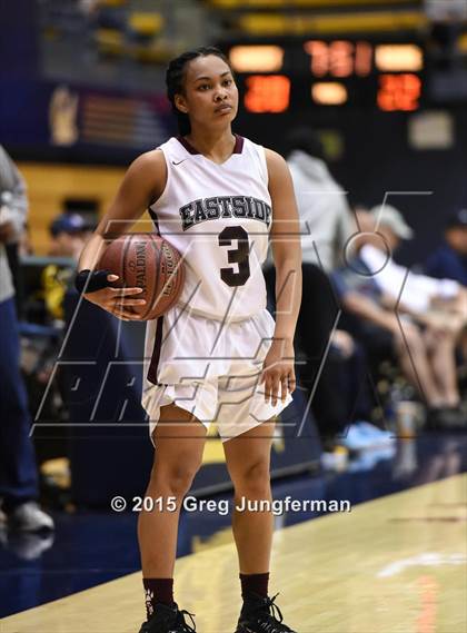 Thumbnail 2 in Eastside College Prep vs. La Jolla Country Day (CIF State D5 Final) photogallery.
