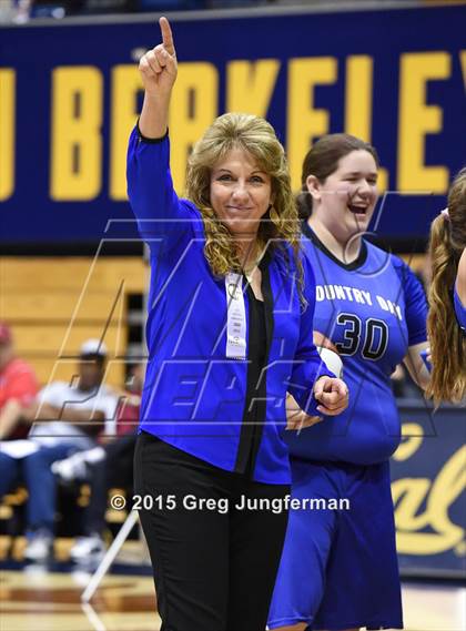 Thumbnail 3 in Eastside College Prep vs. La Jolla Country Day (CIF State D5 Final) photogallery.