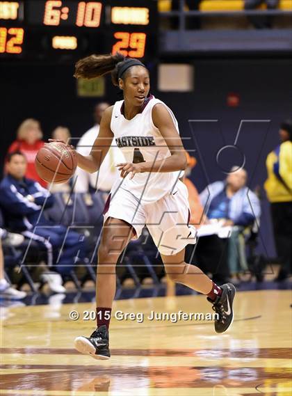 Thumbnail 2 in Eastside College Prep vs. La Jolla Country Day (CIF State D5 Final) photogallery.