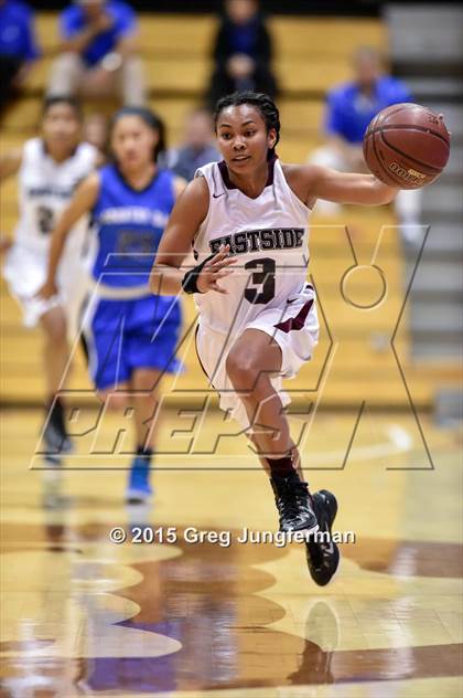 Thumbnail 2 in Eastside College Prep vs. La Jolla Country Day (CIF State D5 Final) photogallery.