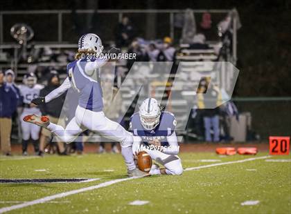 Thumbnail 3 in Oil City vs. Hollidaysburg photogallery.