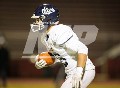 Thumbnail 1 in Oil City vs. Hollidaysburg photogallery.