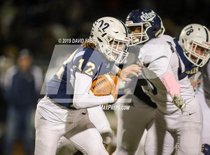 Thumbnail 3 in Oil City vs. Hollidaysburg photogallery.