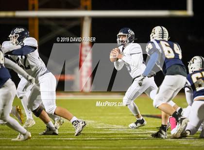 Thumbnail 1 in Oil City vs. Hollidaysburg photogallery.
