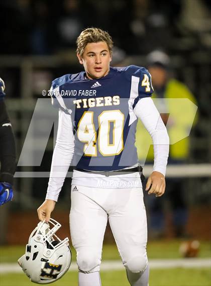 Thumbnail 1 in Oil City vs. Hollidaysburg photogallery.