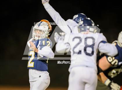 Thumbnail 2 in Oil City vs. Hollidaysburg photogallery.