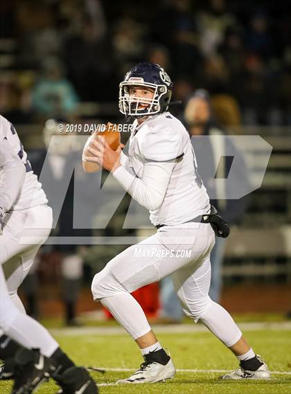 Thumbnail 2 in Oil City vs. Hollidaysburg photogallery.