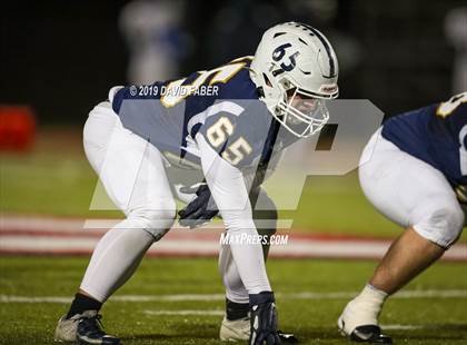 Thumbnail 2 in Oil City vs. Hollidaysburg photogallery.