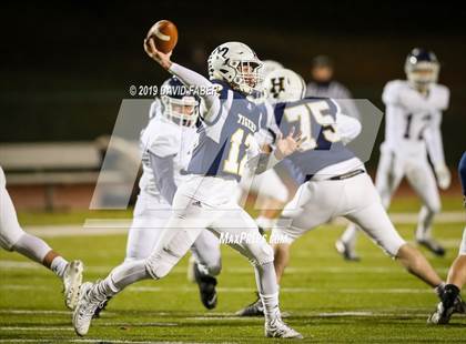 Thumbnail 3 in Oil City vs. Hollidaysburg photogallery.