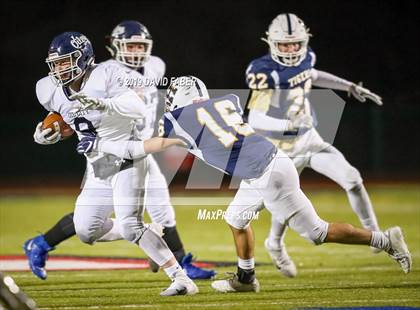 Thumbnail 1 in Oil City vs. Hollidaysburg photogallery.