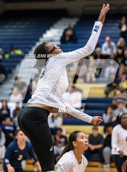 Thumbnail 3 in Spring Valley vs. Doral Academy Red Rock (NIAA 4A Quarterfinal) photogallery.