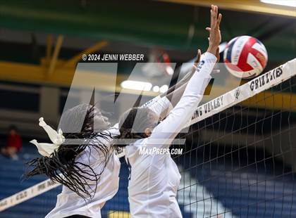 Thumbnail 3 in Spring Valley vs. Doral Academy Red Rock (NIAA 4A Quarterfinal) photogallery.
