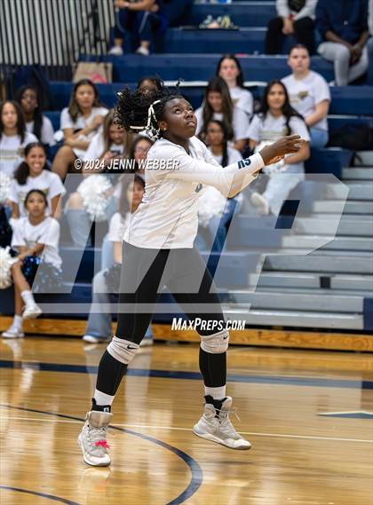 Thumbnail 3 in Spring Valley vs. Doral Academy Red Rock (NIAA 4A Quarterfinal) photogallery.