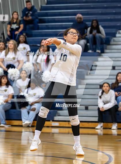 Thumbnail 1 in Spring Valley vs. Doral Academy Red Rock (NIAA 4A Quarterfinal) photogallery.