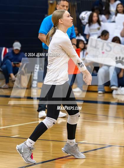 Thumbnail 3 in Spring Valley vs. Doral Academy Red Rock (NIAA 4A Quarterfinal) photogallery.