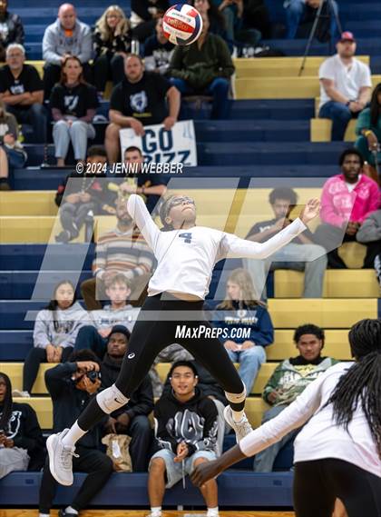 Thumbnail 3 in Spring Valley vs. Doral Academy Red Rock (NIAA 4A Quarterfinal) photogallery.