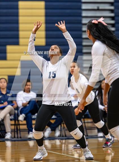 Thumbnail 1 in Spring Valley vs. Doral Academy Red Rock (NIAA 4A Quarterfinal) photogallery.