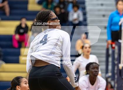 Thumbnail 2 in Spring Valley vs. Doral Academy Red Rock (NIAA 4A Quarterfinal) photogallery.