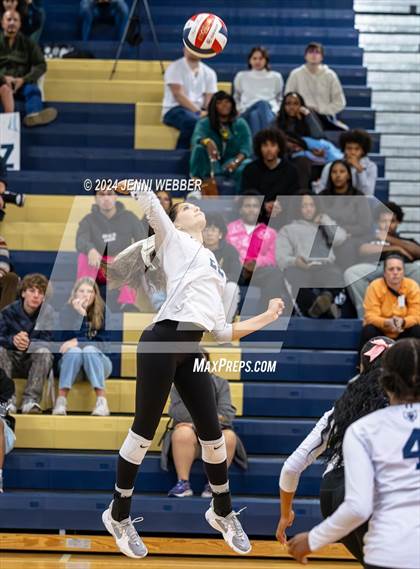 Thumbnail 1 in Spring Valley vs. Doral Academy Red Rock (NIAA 4A Quarterfinal) photogallery.