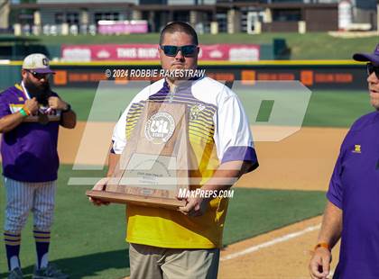 Thumbnail 3 in Ira vs. Chester (UIL 1A Baseball Semifinal Medal Ceremony) photogallery.