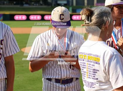 Thumbnail 1 in Ira vs. Chester (UIL 1A Baseball Semifinal Medal Ceremony) photogallery.