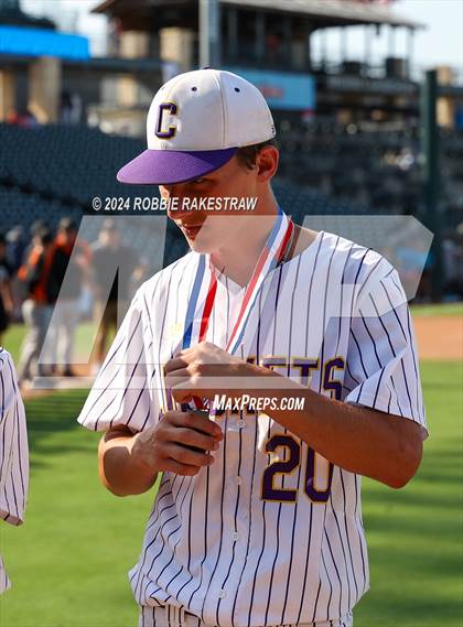 Thumbnail 3 in Ira vs. Chester (UIL 1A Baseball Semifinal Medal Ceremony) photogallery.