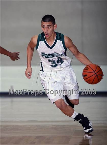 Thumbnail 3 in Taft vs Pasadena (McDonalds Texas Invitational) photogallery.