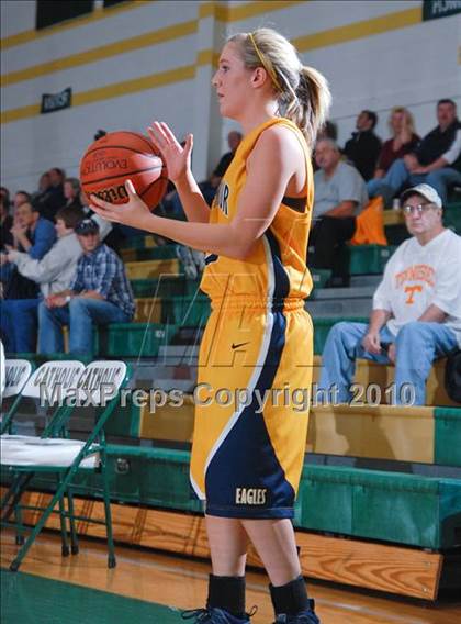 Thumbnail 1 in Anderson County vs Seymour (Pilot Food-Mart Classic) photogallery.