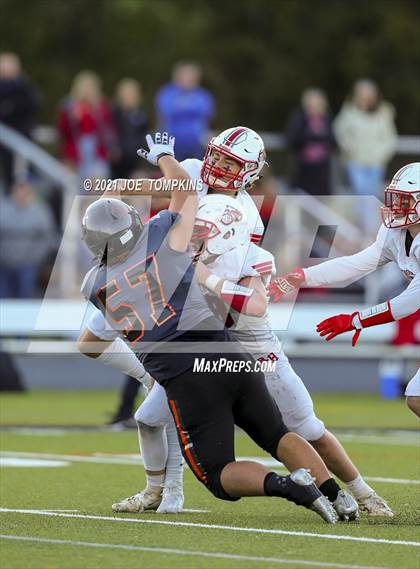 Thumbnail 2 in Red Hook @ Marlboro Central (Section 9 Class B Semifinal) photogallery.