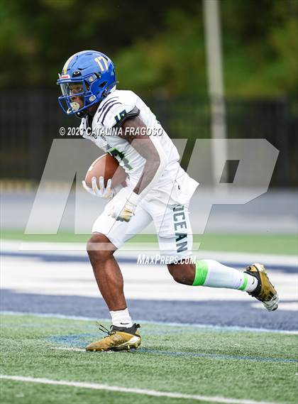 Thumbnail 2 in All-Shore Gridiron Classic (Monmouth vs Ocean) photogallery.