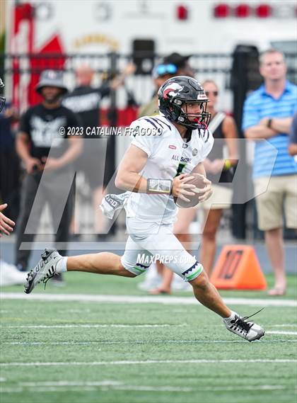 Thumbnail 3 in All-Shore Gridiron Classic (Monmouth vs Ocean) photogallery.