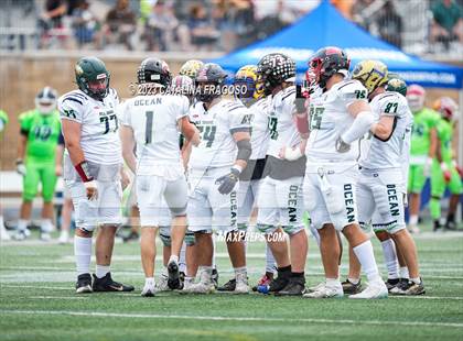 Thumbnail 3 in All-Shore Gridiron Classic (Monmouth vs Ocean) photogallery.