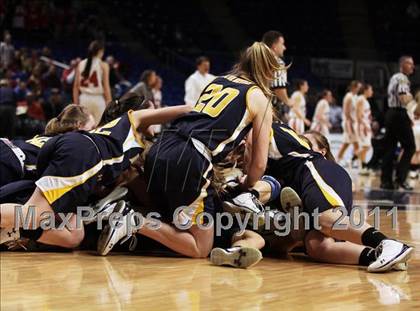 Thumbnail 1 in Archbishop Carroll vs. Mt. Lebanon (PIAA Class AAAA Championship) photogallery.