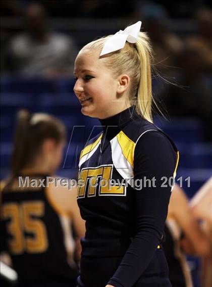 Thumbnail 3 in Archbishop Carroll vs. Mt. Lebanon (PIAA Class AAAA Championship) photogallery.
