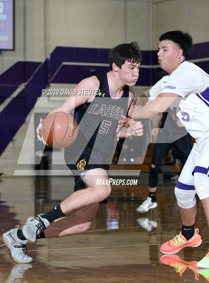 Thumbnail 3 in Lassen vs. Oroville (Dennis Burnum Tournament) photogallery.