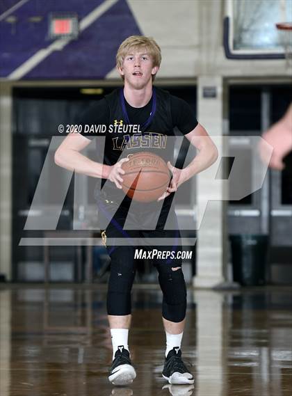 Thumbnail 2 in Lassen vs. Oroville (Dennis Burnum Tournament) photogallery.