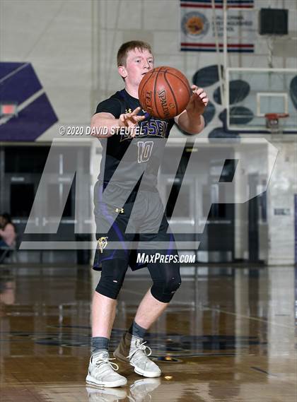 Thumbnail 1 in Lassen vs. Oroville (Dennis Burnum Tournament) photogallery.