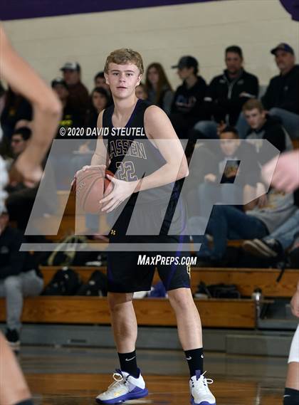 Thumbnail 2 in Lassen vs. Oroville (Dennis Burnum Tournament) photogallery.