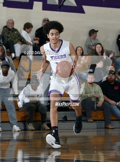Thumbnail 3 in Lassen vs. Oroville (Dennis Burnum Tournament) photogallery.