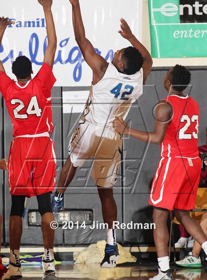 Thumbnail 3 in Oak Ridge vs. Trinity (City Of Palms Classic) photogallery.