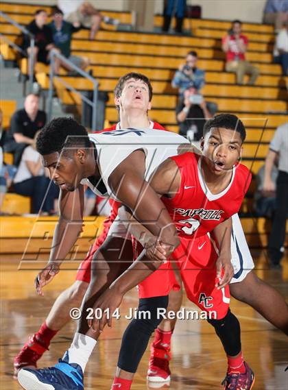 Thumbnail 3 in Oak Ridge vs. Trinity (City Of Palms Classic) photogallery.