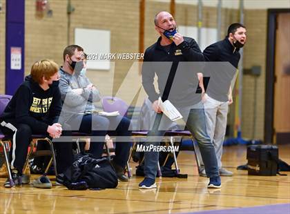 Thumbnail 1 in West Seneca West @ Hamburg photogallery.
