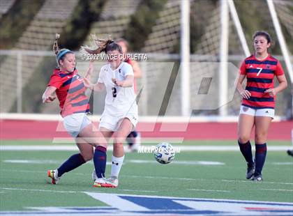 Thumbnail 2 in Davenport @ Wimberley photogallery.