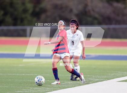 Thumbnail 2 in Davenport @ Wimberley photogallery.