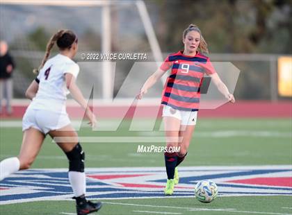 Thumbnail 2 in Davenport @ Wimberley photogallery.