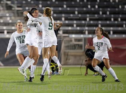 Thumbnail 2 in Mountain Vista vs. Rock Canyon (CHSAA 5A Final) photogallery.