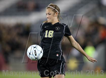 Thumbnail 1 in Mountain Vista vs. Rock Canyon (CHSAA 5A Final) photogallery.