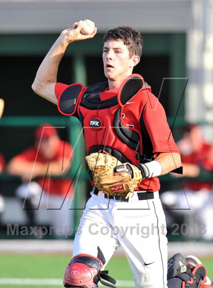 Thumbnail 1 in Windthorst vs Trenton (UIL 1A Region 2 Finals) photogallery.