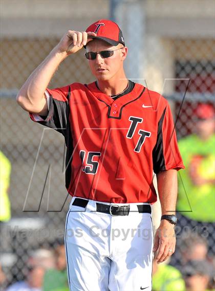 Thumbnail 3 in Windthorst vs Trenton (UIL 1A Region 2 Finals) photogallery.