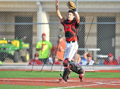 Thumbnail 3 in Windthorst vs Trenton (UIL 1A Region 2 Finals) photogallery.